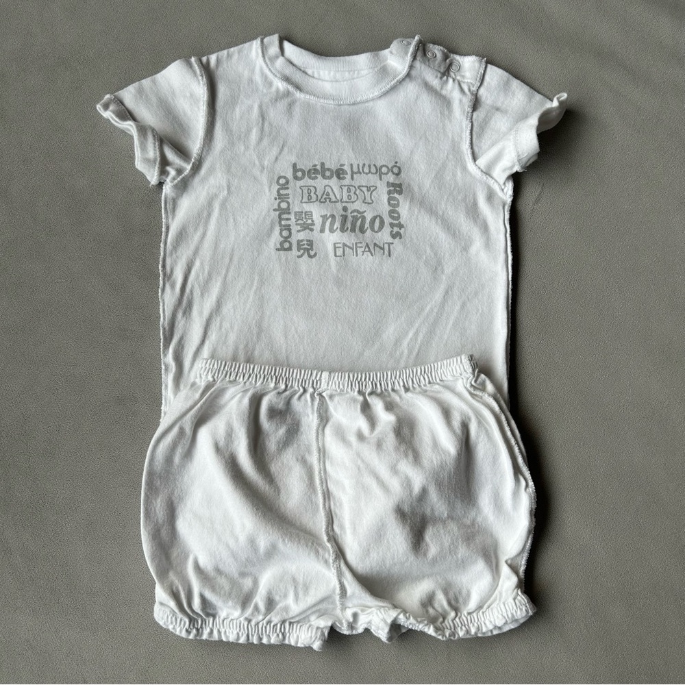 Roots ~ Set of Organic Cotton Onesie and Shorts ~ Baby Size Large 12-18 Months